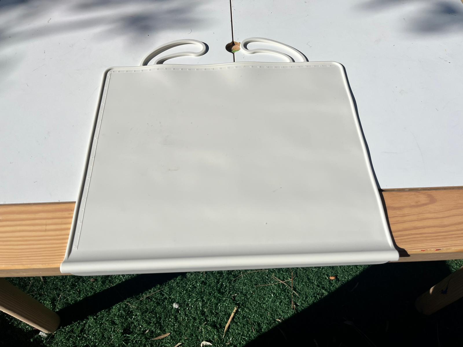 Tiny Table Mate